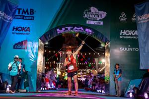 BIB: 155
                            <button type="button" onclick="openModal(24867097)" class="btn btn-primary btn-sm float-right btn-popup" data-toggle="modal" data-target=".modal-high-quality">
                        <i class="fas fa-shopping-cart"></i> Add to Cart
                    </button>
                                            <button type="button" onclick="isThisMe(24867097, true)" class="btn btn-success btn-sm float-right btn-popup btn-isme hidden" data-toggle="tooltip" data-placement="bottom" title="นี่คือรูปของคุณใช่ไหม คลิกที่นี่เพื่อเอาเข้าอัลบั้ม">
                        <i class="fas fa-plus"></i> Add to album
                    </button>
                    <button type="button" onclick="isThisMe(24867097, false)" class="btn btn-warning btn-sm float-right btn-popup btn-isnotme hidden">
                        <i class="fas fa-ban"></i> Remove from album
                    </button>